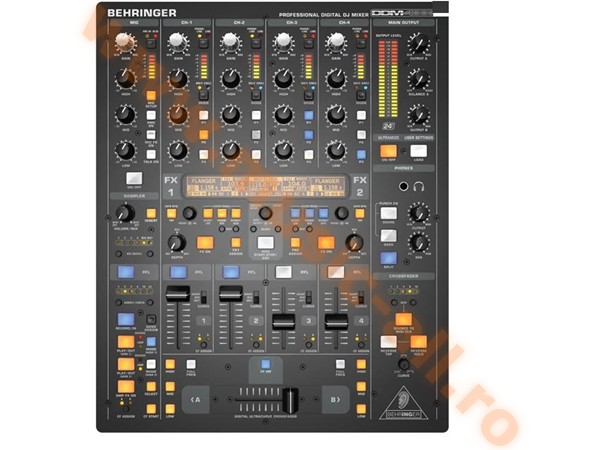 Behringer DDM 4000 +CASTI TDJ-1000