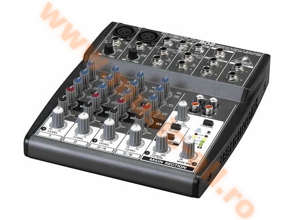 Behringer Xenyx 802