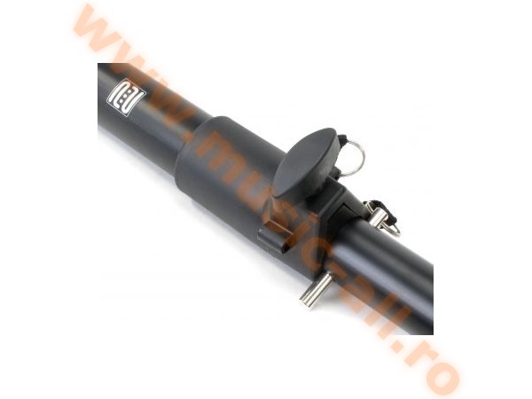Pronomic Distance Steel Rod