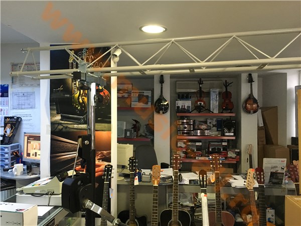 SLB03W-LIGHT STAND LUMINI PROFESIONAL REGLABIL 1.5M-3M