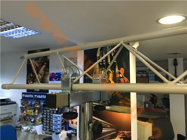 SLB03W-LIGHT STAND LUMINI PROFESIONAL REGLABIL 1.5M-3M