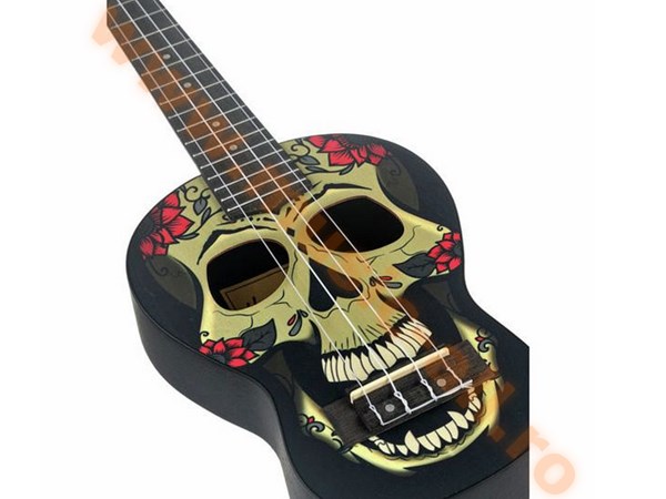 Ukulele Soprano Harley Benton World cu motiv "craniu de diamant" imprimat UV