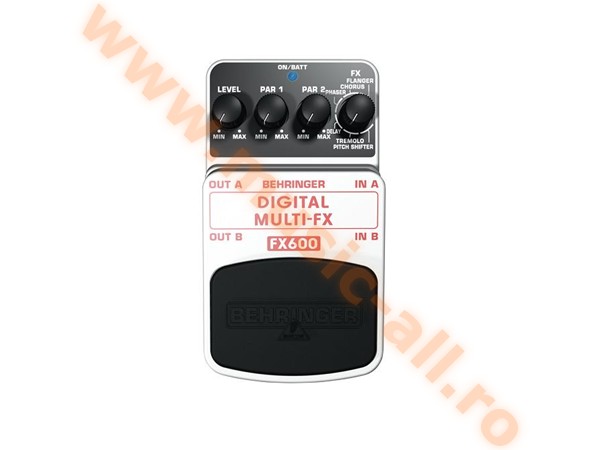 Behringer FX600