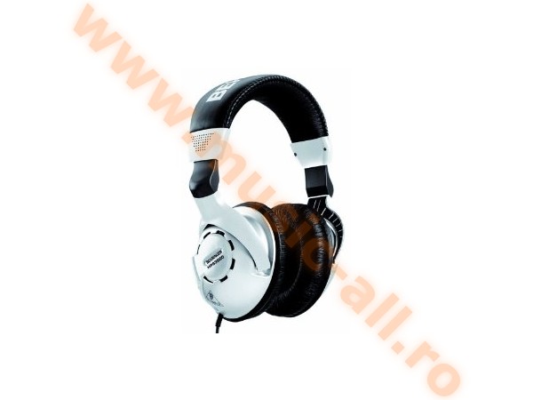 Behringer HPS3000