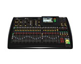 Behringer X32